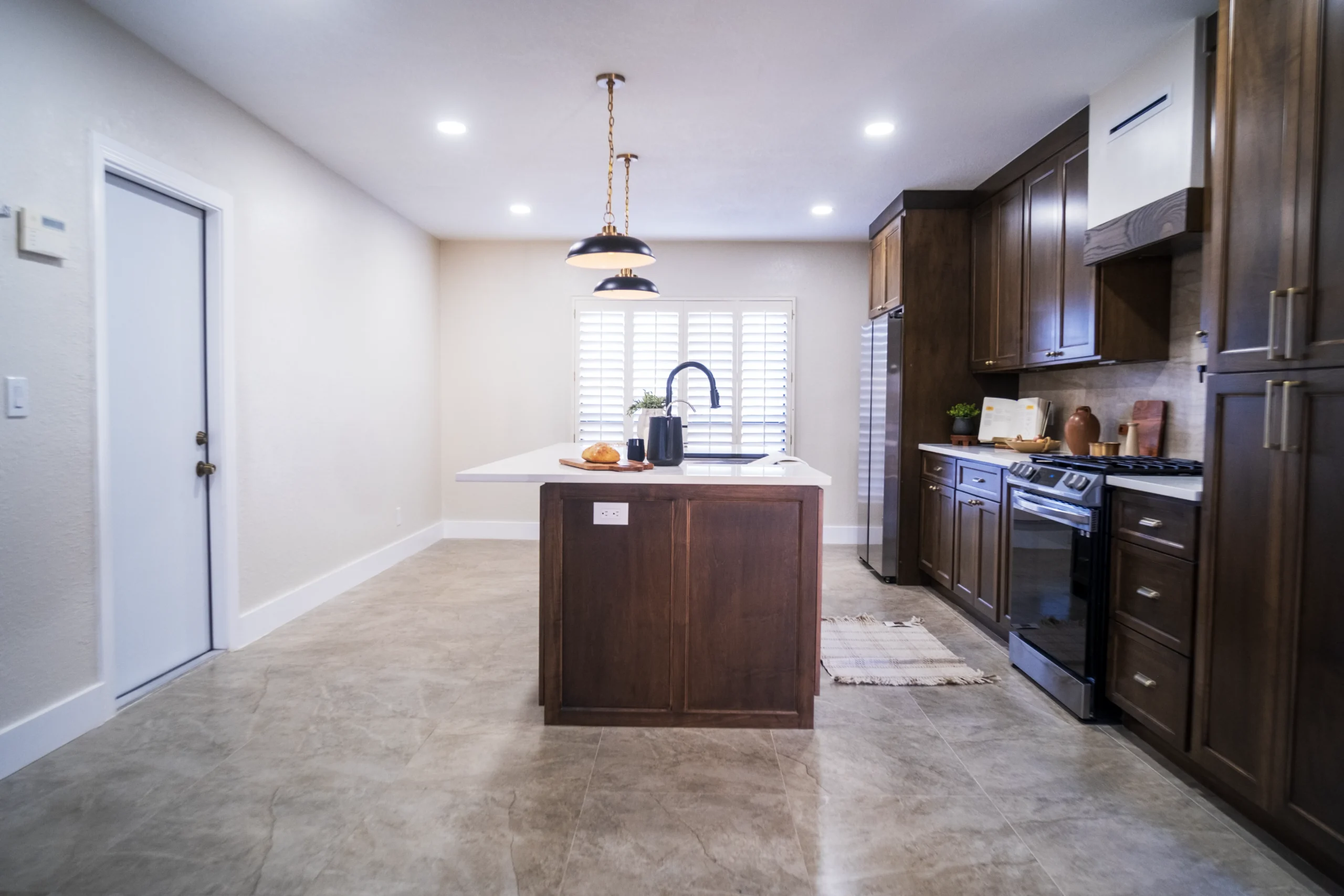 Flooring installation in Upper Valley, El Paso TX