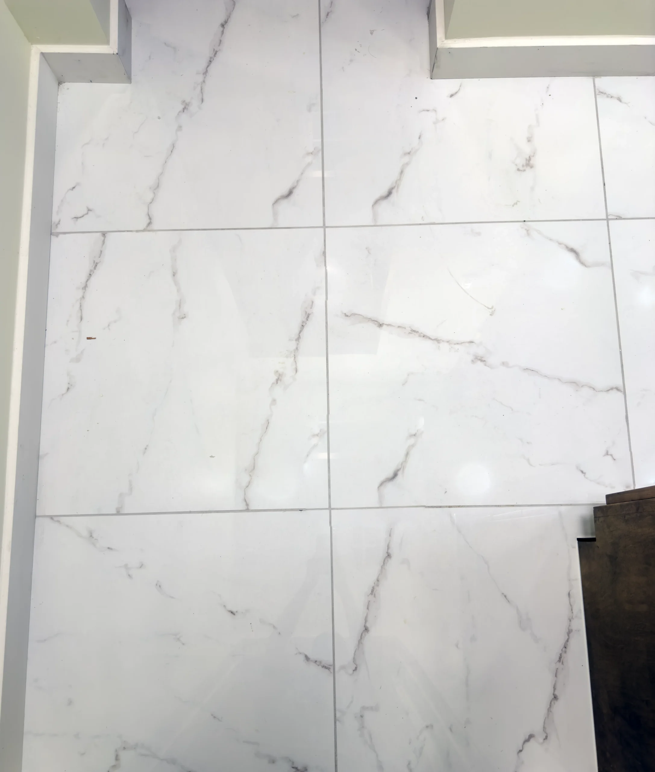 El Paso flooring reviews: large-format tile installed in a local home